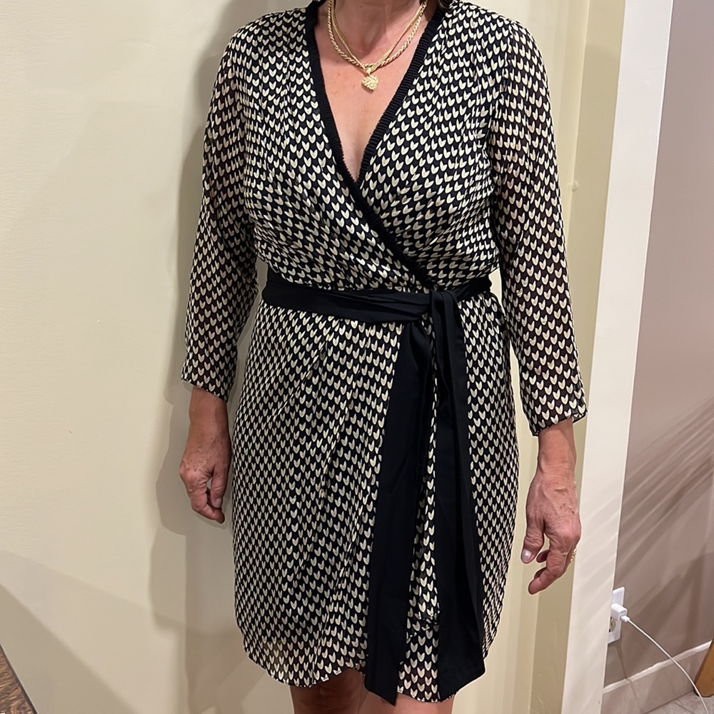 DIANE von FURSTENBERG silk dress, size 4